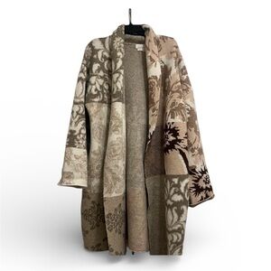 Anthropologie Cozy Knit Cardigan in Cream and Tan